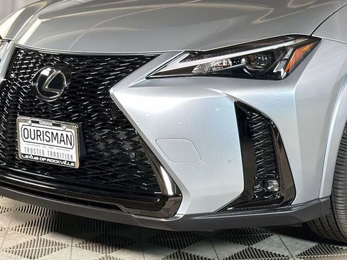 New 2026 Lexus UX 300h AWD image 3