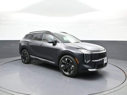 New 2026 Kia Sportage SX FWD image 4