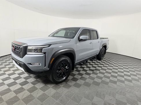 Used 2024 Nissan Frontier Pro-X w/ Pro Convenience Package image 9