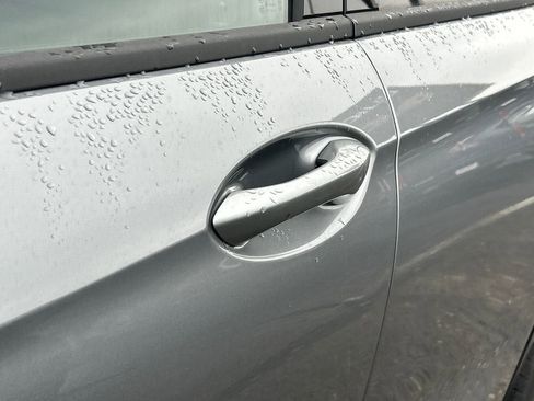 New 2026 Buick Envista Sport Touring image 14