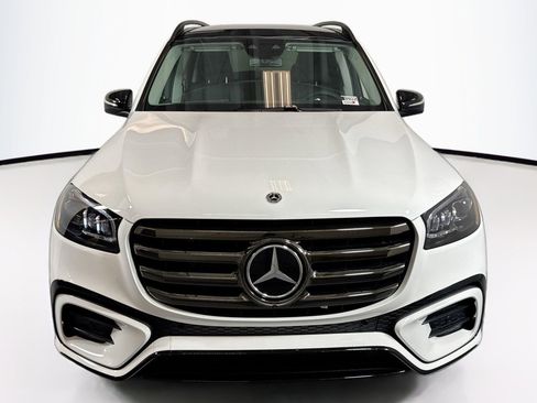 New 2026 Mercedes-Benz GLS 450 4MATIC image 2