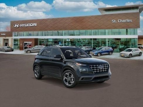 New 2026 Hyundai Venue SEL image 2