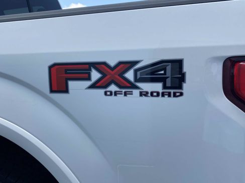 Used 2020 Ford F150 Lariat w/ Equipment Group 502A Luxury AWD/4WD image 8