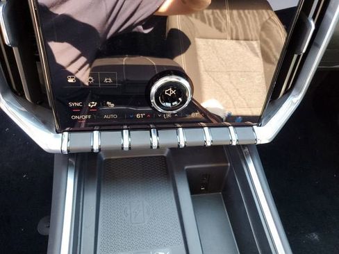 New 2026 GMC Acadia Elevation image 23