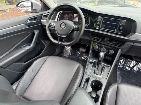 Used 2020 Volkswagen Jetta FWD image 38