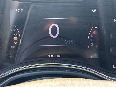 Used 2015 Jeep Grand Cherokee Limited AWD/4WD image 12