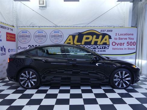 Used 2026 Tesla Model 3 AWD/4WD image 31