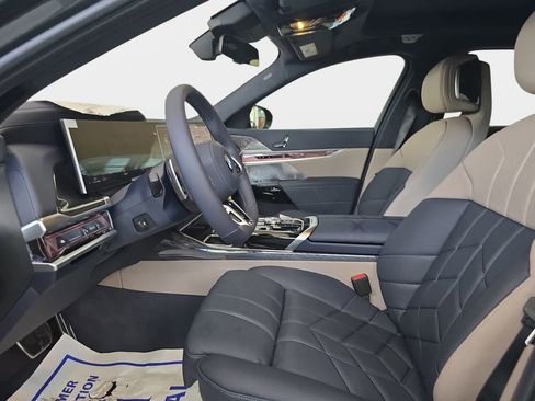 New 2026 BMW 760i xDrive image 12