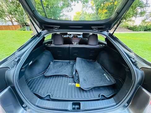 Used 2018 Toyota Prius Two image 21