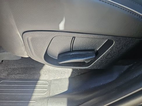 Certified 2023 Hyundai Santa Fe Limited AWD/4WD image 31