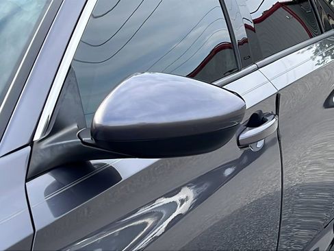 Used 2019 Honda Accord LX image 25
