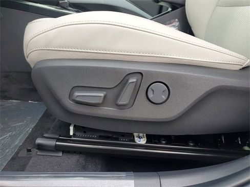 New 2025 Kia Niro EX Touring image 20