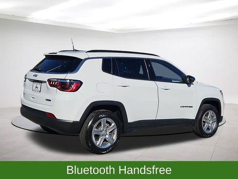 Used 2024 Jeep Compass Latitude image 7