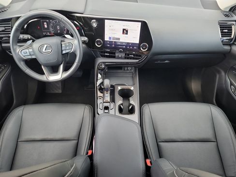 Used 2024 Lexus NX 250 FWD w/ Towing Package (2000 Lbs) image 15