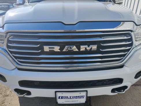 Used 2022 RAM 1500 Limited w/ Bed Utility Group image 5