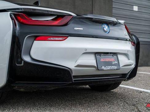 Used 2014 BMW i8 image 36