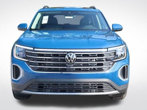 New 2026 Volkswagen Atlas SE image 2