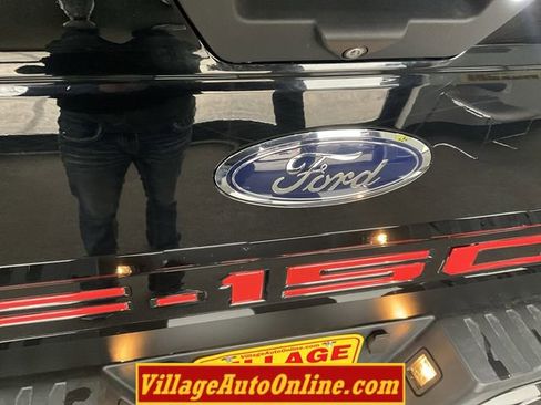 Used 2018 Ford F150 XLT w/ Equipment Group 302A Luxury image 30