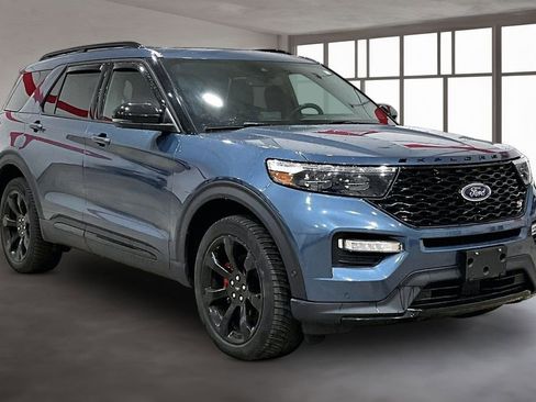 Used 2020 Ford Explorer ST w/ ST Street Pack image 10