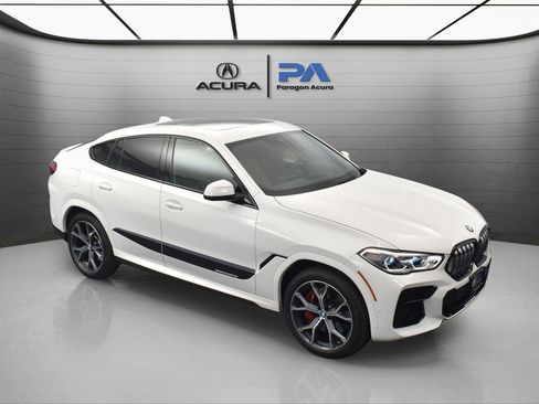 Used 2023 BMW X6 M50i w/ Executive Package image 30