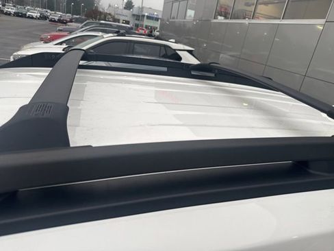 Used 2023 Toyota RAV4 AWD Hybrid image 11