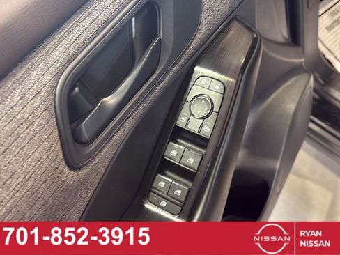 Certified 2023 Nissan Rogue S image 35