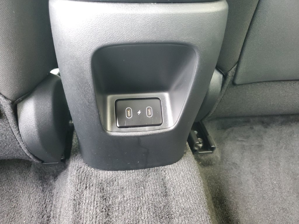 Used 2025 Hyundai Elantra Sport FWD image 17
