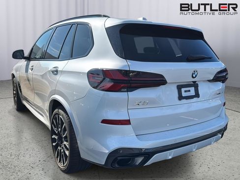 Used 2025 BMW X5 xDrive40i w/ M Sport Package image 7