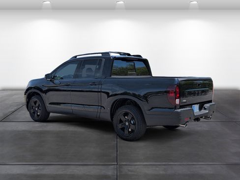New 2026 Honda Ridgeline Black Edition image 3