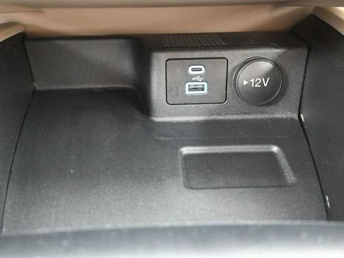 Used 2022 Ford Escape SEL image 20