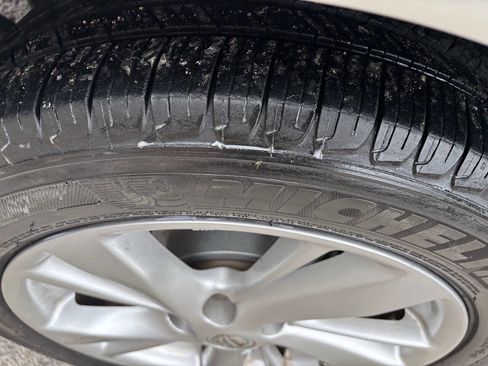 Used 2014 Nissan Altima 2.5 SL w/ Technology Package FWD image 17