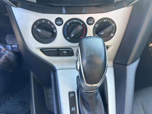 Used 2014 Ford Focus SE image 21