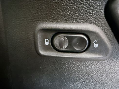 Used 2017 Jeep Wrangler Sport w/ Quick Order Package 24S image 27