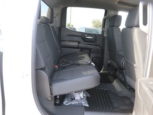 New 2026 Chevrolet Silverado 1500 Custom Trail Boss w/ LPO, Dark Essentials Package image 29