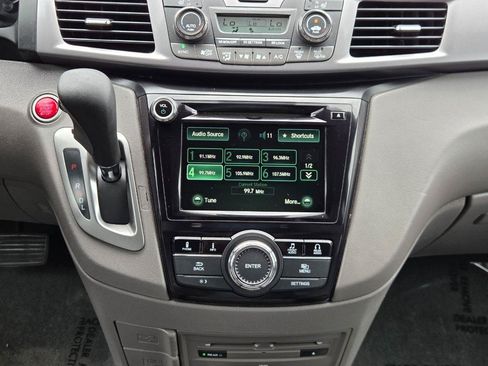 Used 2014 Honda Odyssey EX-L image 23