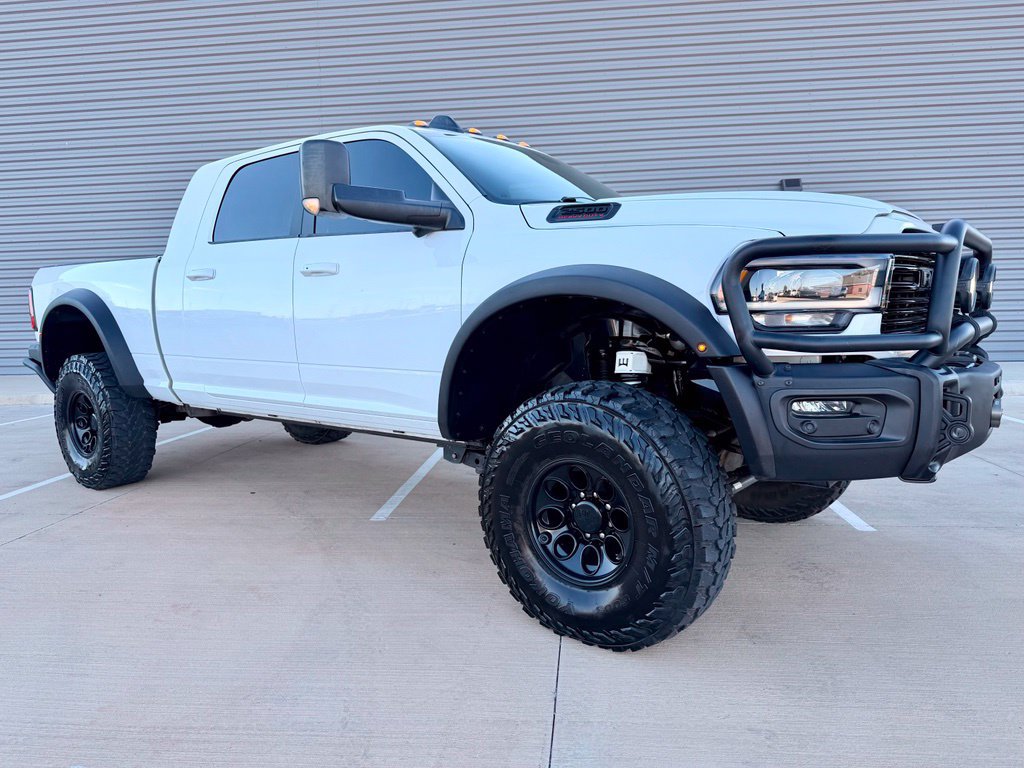 Used 2021 RAM 2500 Laramie w/ Night Edition AWD/4WD image 1