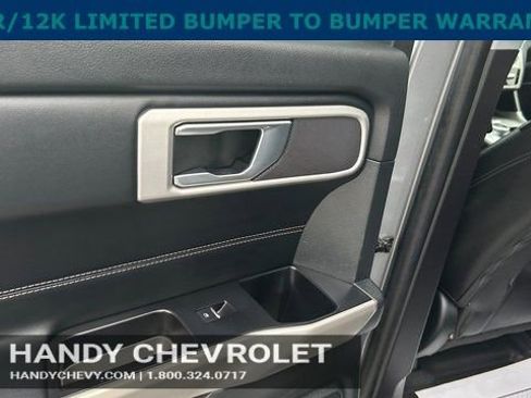 Used 2022 Ford Explorer XLT w/ Equipment Group 202A image 31