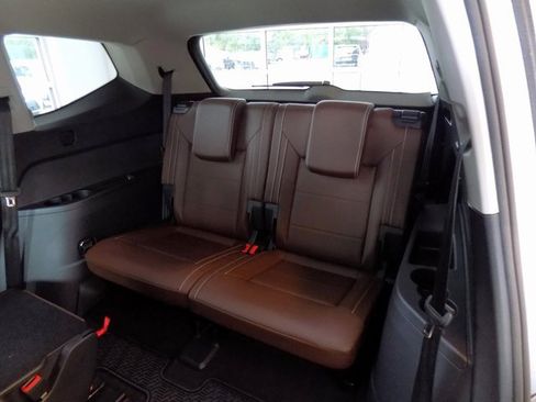 Used 2023 Volkswagen Atlas SE w/ Panoramic Sunroof Package image 22