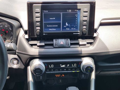 Used 2022 Toyota RAV4 XLE Premium FWD image 16
