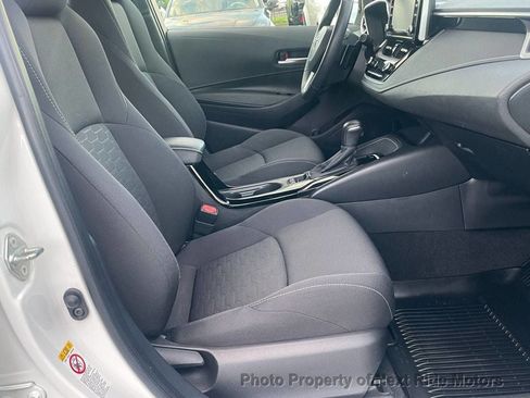 Used 2020 Toyota Corolla SE FWD image 13