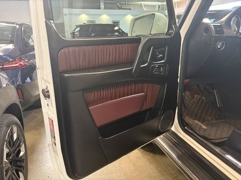 Used 2015 Mercedes-Benz G 63 AMG G 63 AMG image 10