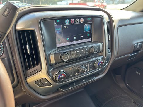 Used 2015 Chevrolet Silverado 1500 LTZ RWD image 21