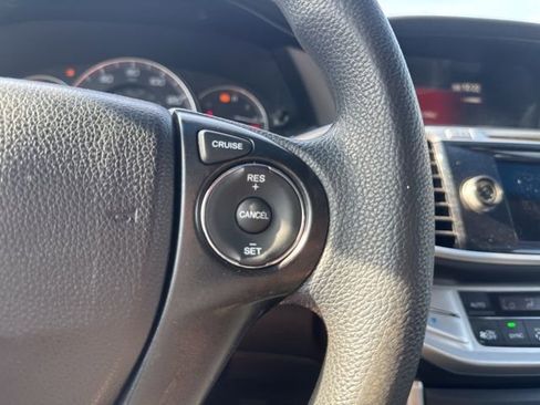 Used 2013 Honda Accord EX image 20