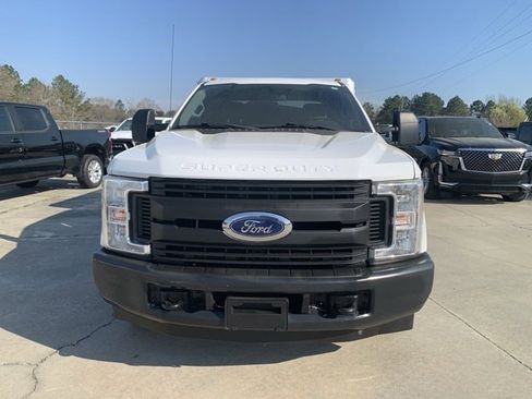 Used 2017 Ford F250 XL image 2