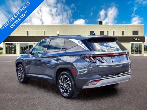 Used 2025 Hyundai Tucson Limited AWD/4WD image 5
