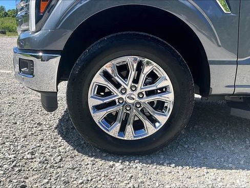 Used 2025 Ford F150 Lariat w/ Equipment Group 502A High AWD/4WD image 8