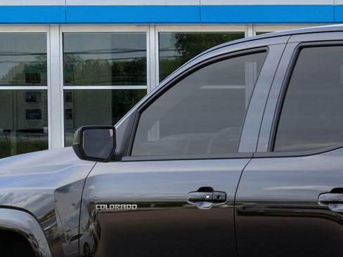 New 2026 Chevrolet Colorado LT image 12