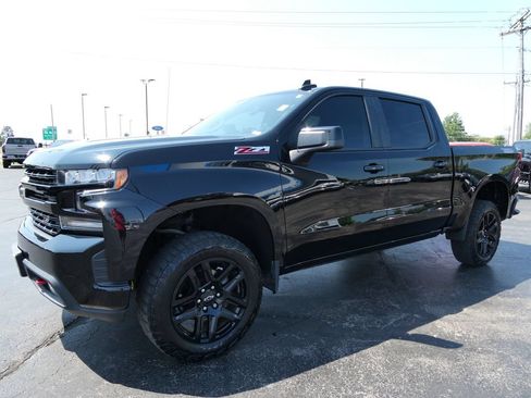 Certified 2022 Chevrolet Silverado 1500 LT Trail Boss w/ Convenience Package II AWD/4WD image 9