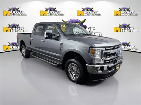 Used 2022 Ford F250 XLT w/ XLT Premium Package image 3