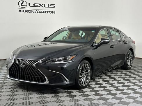 Used 2024 Lexus ES 300h Ultra Luxury w/ Accessory Package (Z1) image 12
